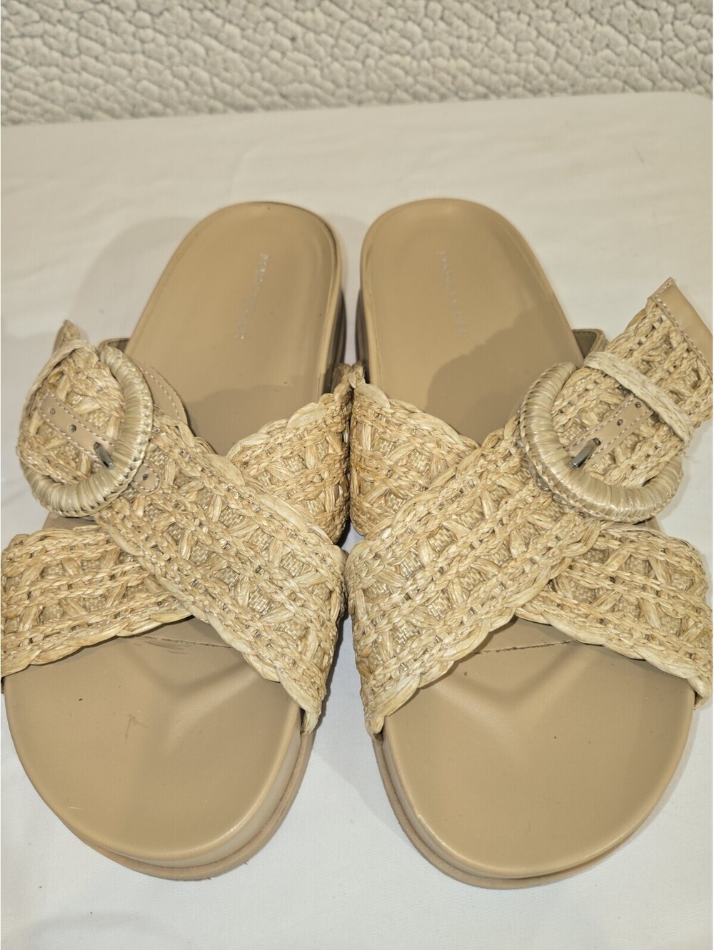 mark fisher women shoes Size 8M Welti Woven Slipon Flat Footbed Sandals Features